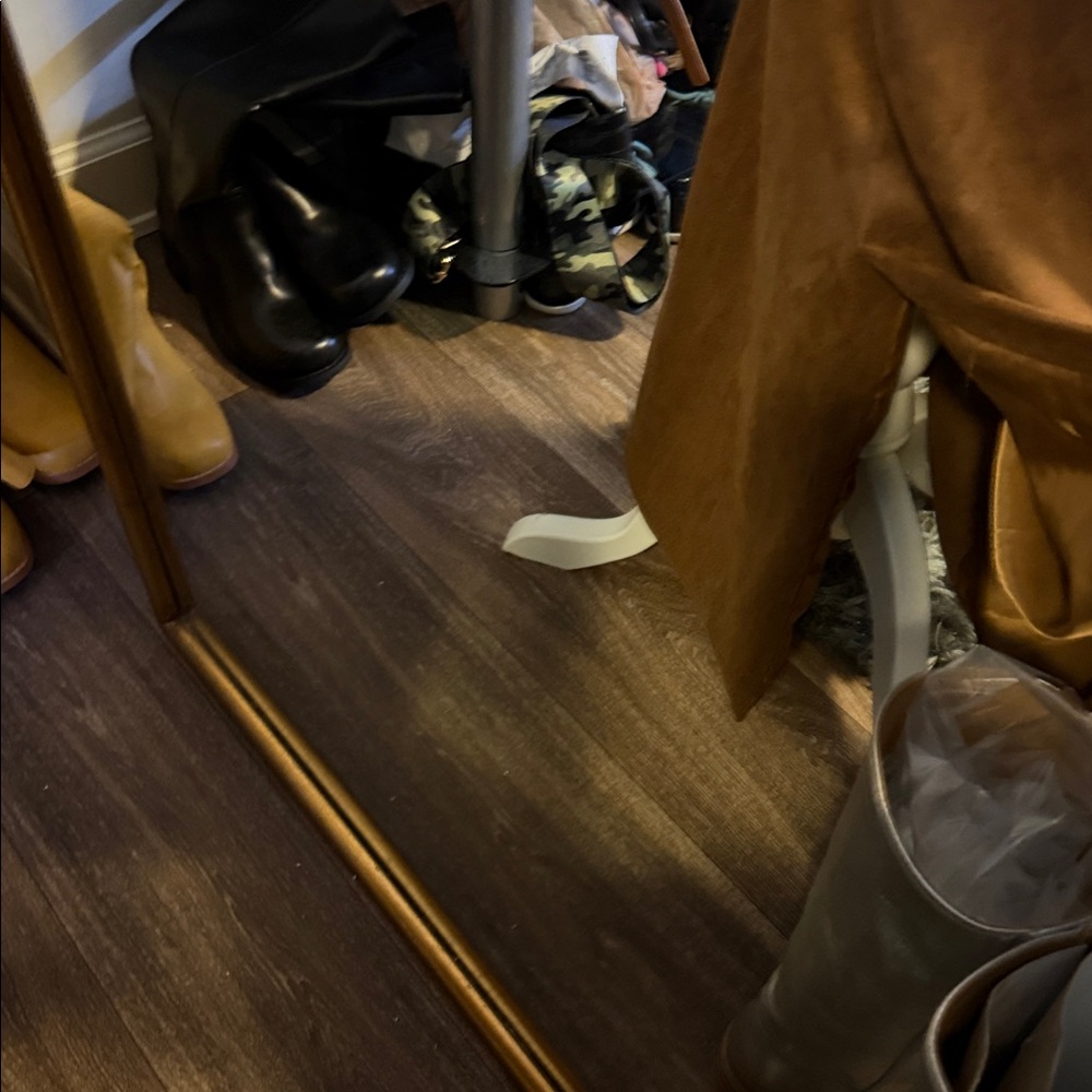 Elegant Brown Women's Trench Coat - Picture 8 of 14